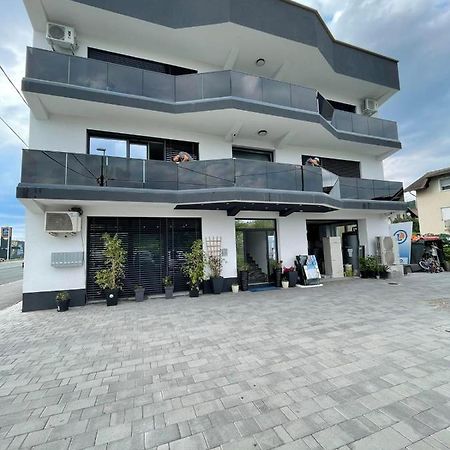 Muric Apartman 7 Ljubljana Luaran gambar